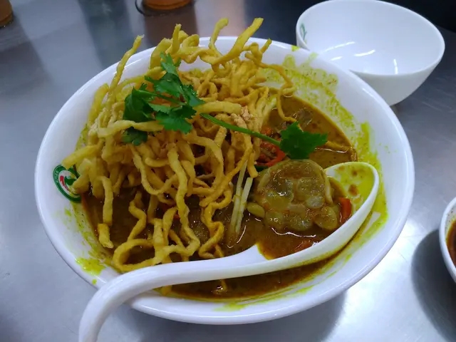 泰式咖哩牛腩麵