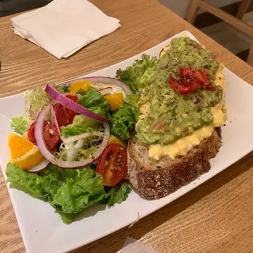 Smashed  avocado   Toast  