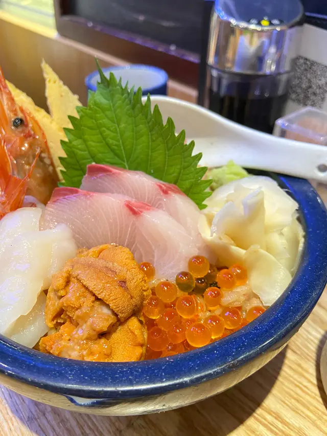 海鮮丼