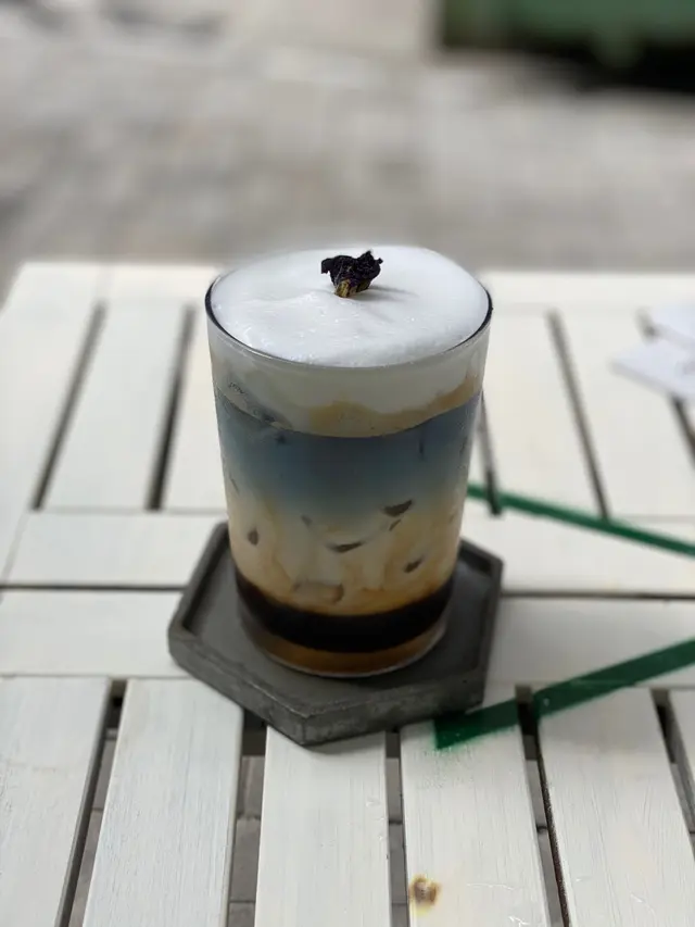 蝶豆花椰香咖啡
