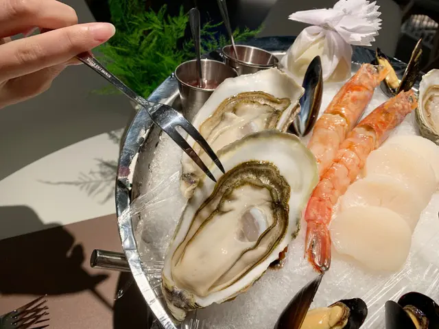 海鮮生蠔拼盤