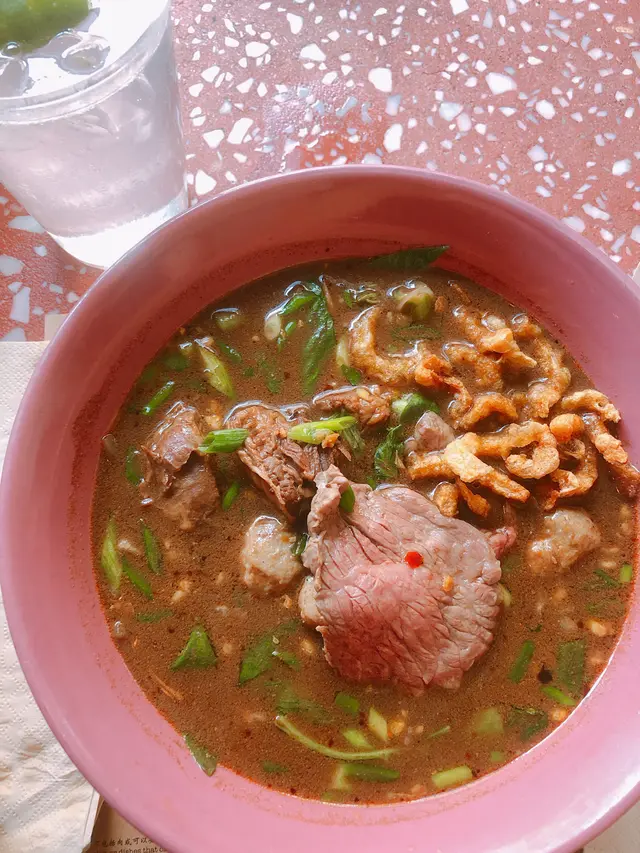 招牌泰式和牛濃湯河