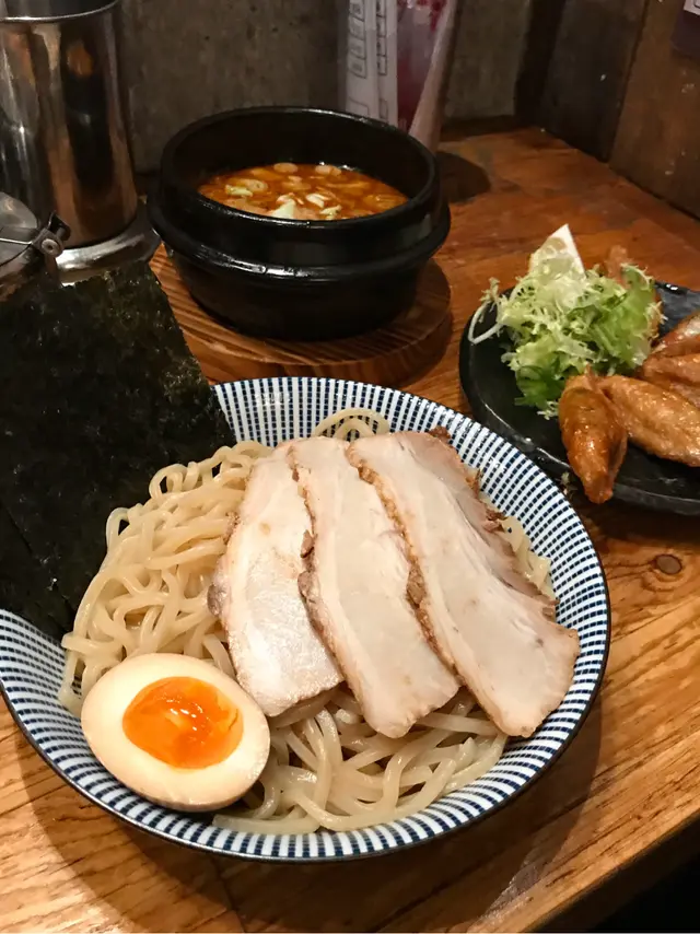 沾汁食到最尾重係好暖和