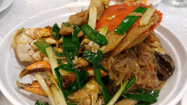 薑蔥銀絲炒沙巴蟹