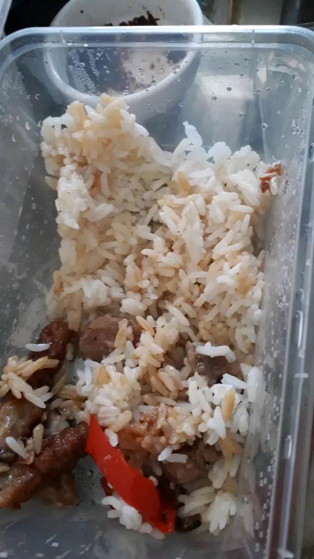 鳳爪排骨飯