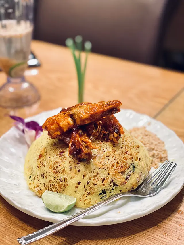 泰式鮮蝦炒金邊粉