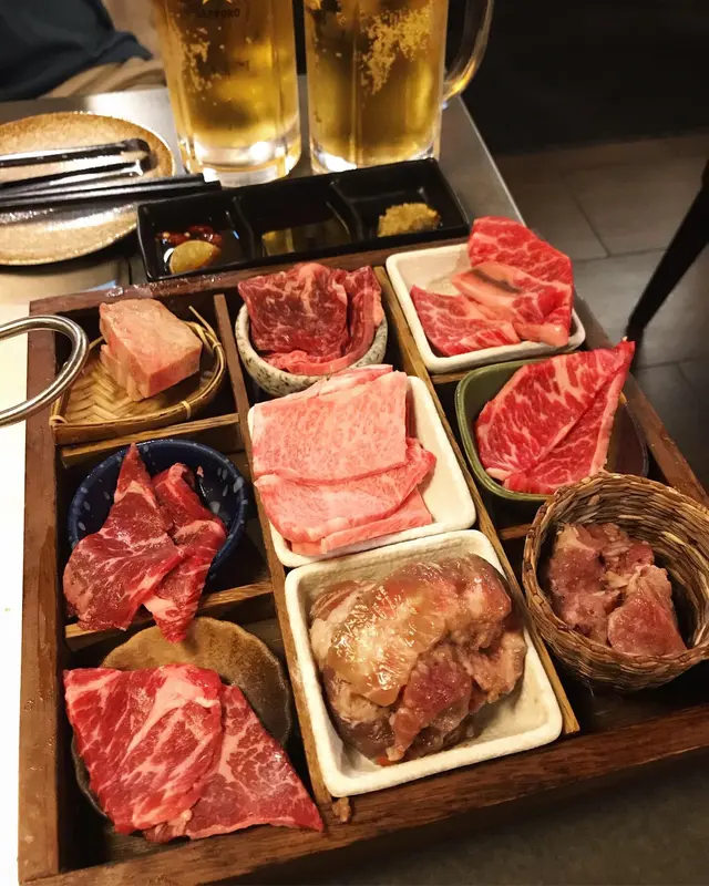 九宮格燒牛盛合