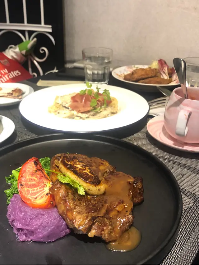 香燒Creekstone 牛肉眼拼法國鵝肝