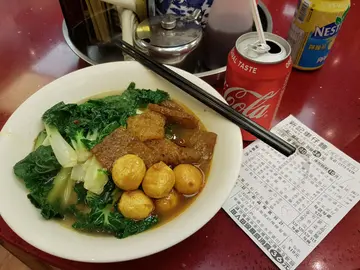 三𩠌面+可乐