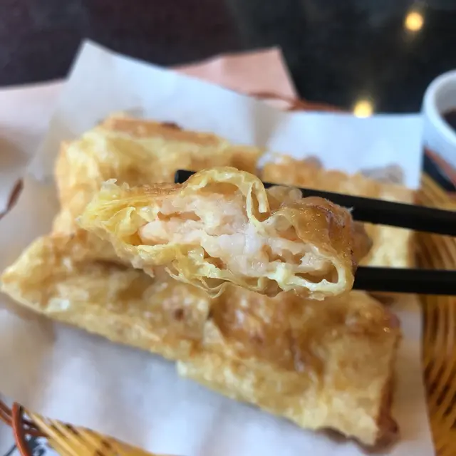 鮮蝦腐皮卷