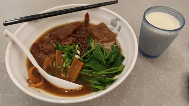 四餸麵