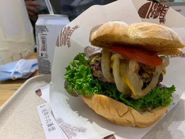 經典牛肉漢堡