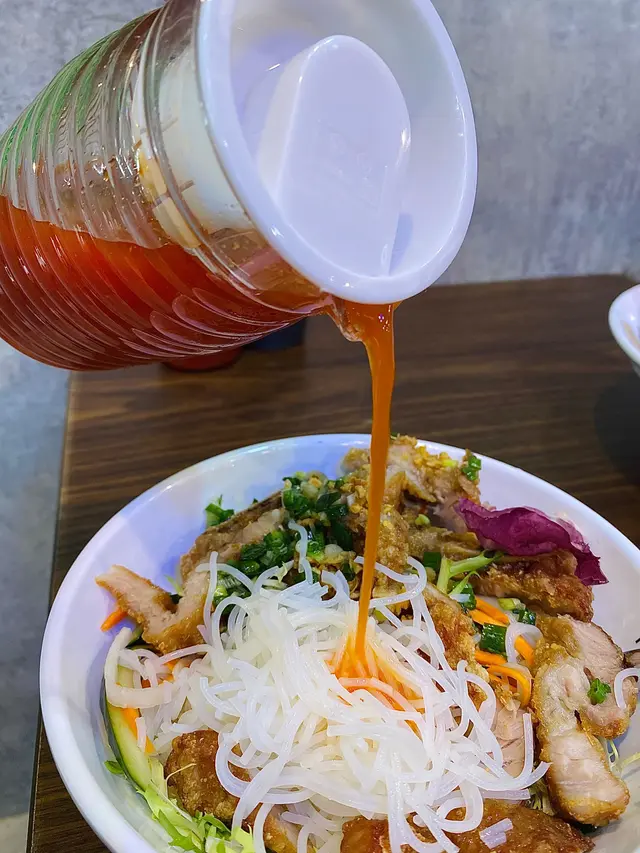香茅豬扒撈檬
