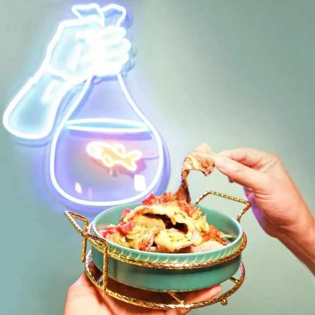 炸魚皮比薯片更薄更酥，食時伴隨魚鮮味，味道有驚喜！