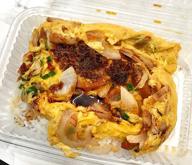 XO醬叉燒蔥花滑蛋飯