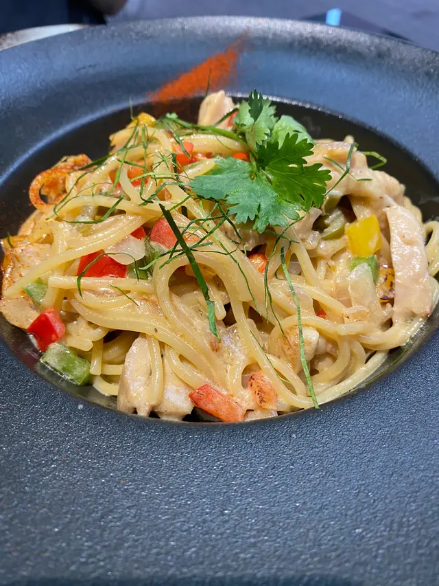 材質相當豐富、顏色擺盤都好用心