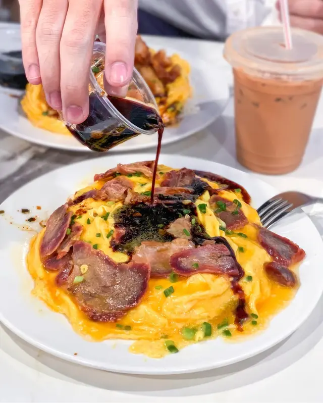 招牌滑蛋叉燒飯