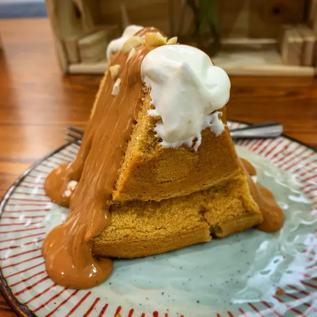 泰式奶茶戚風雪山