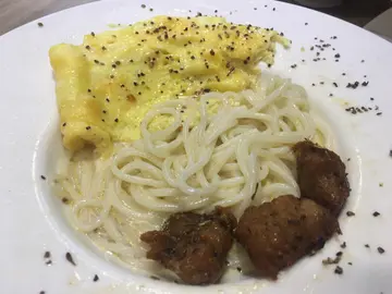 意式香草雞麻香米線