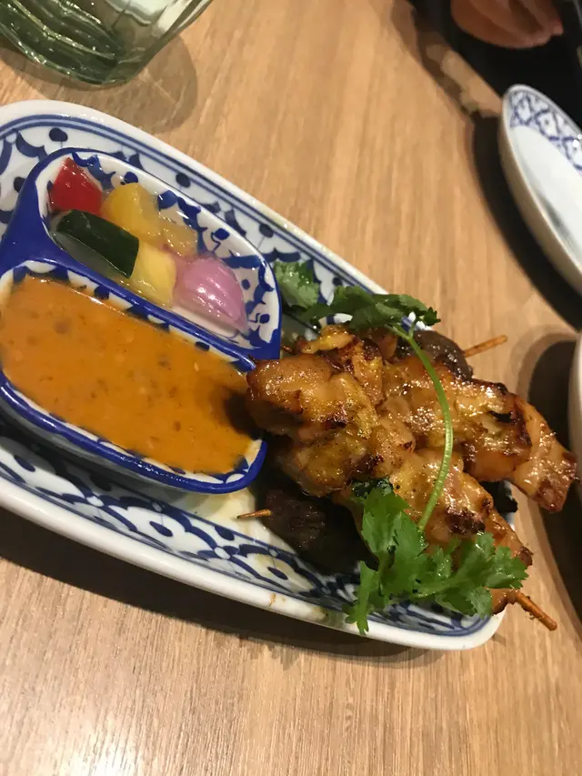 夫人喜歡的串燒，出色的是旁邊的醋！