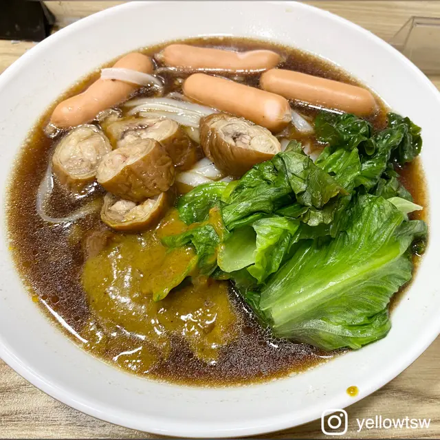 三餸麵