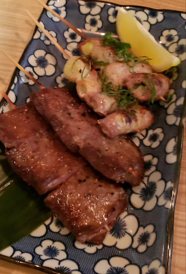 牛舌&紫蘇露荀豚肉串燒