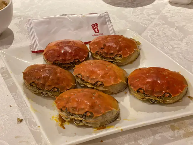 兩皇一后🦀🦀🦀🦀🦀🦀