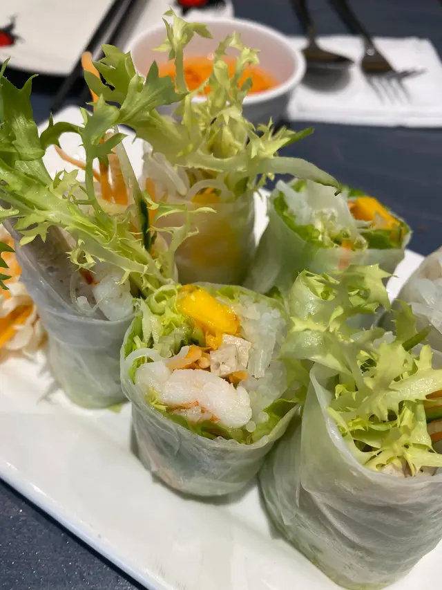 鮮蝦扎肉米紙卷