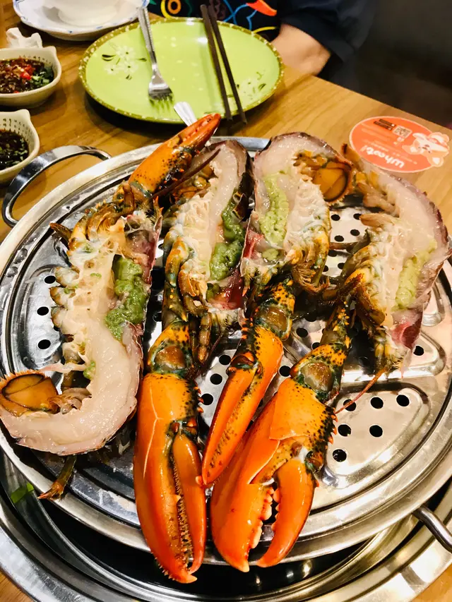 勁大隻龍蝦！