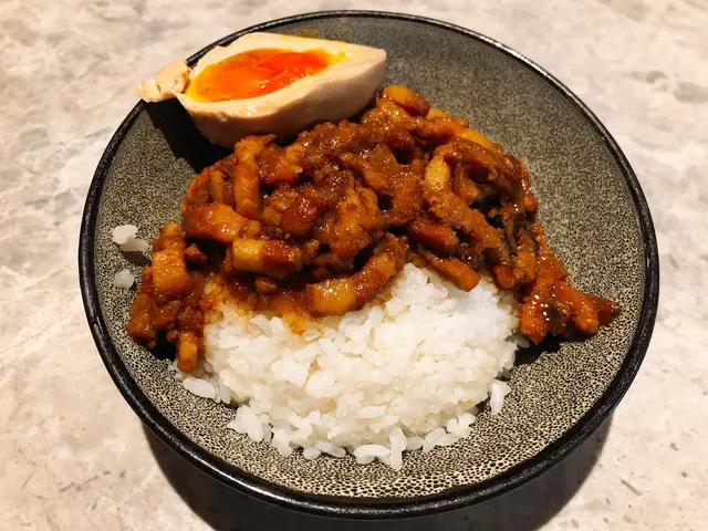 滷肉台梗米飯