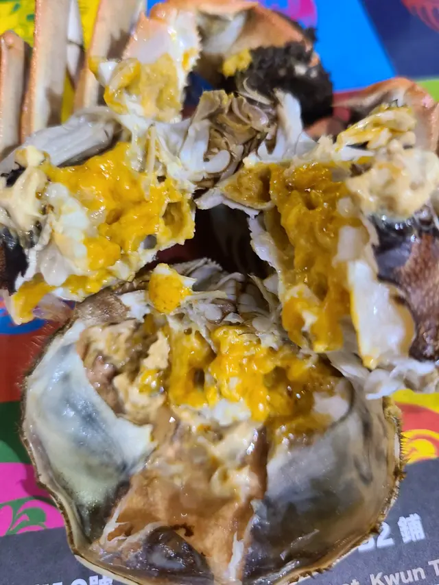 蒸好蟹膏真唔少,而且軟綿綿又甘香。。。