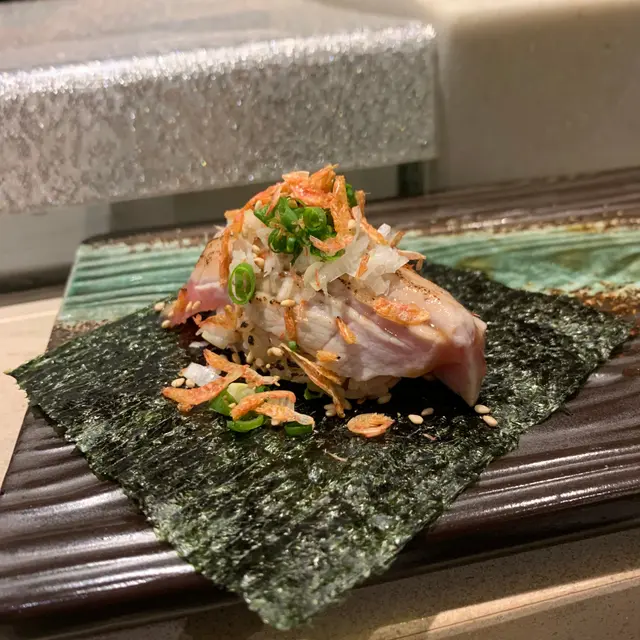 櫻花蝦拖羅壽司