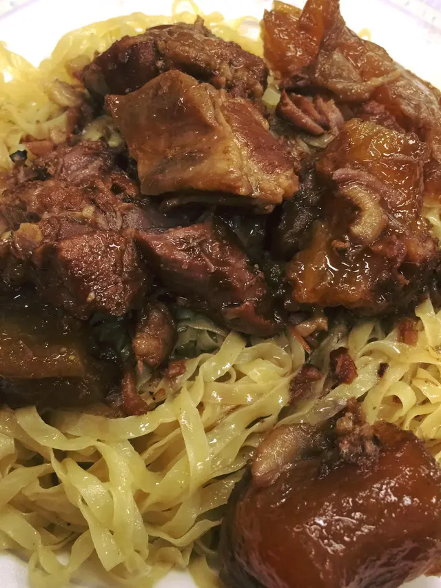 柱侯牛筋腩撈粗