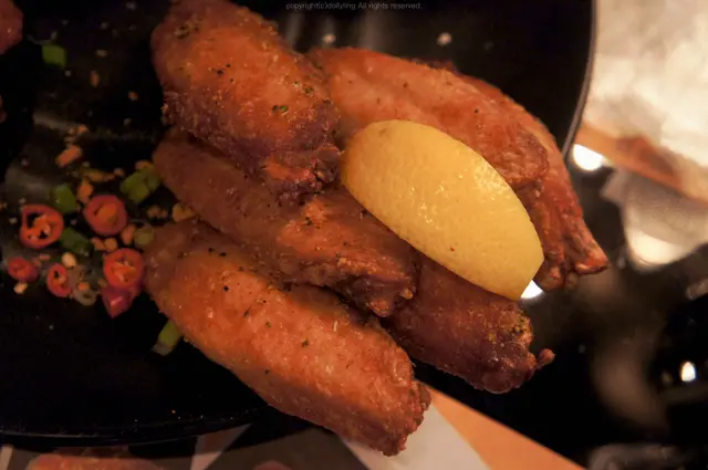 Lemon Pepper 黑椒檸檬雞翼