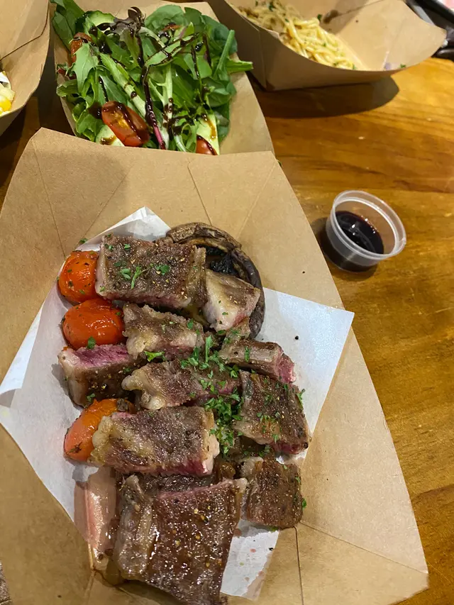 煎安格斯肩胛牛小排