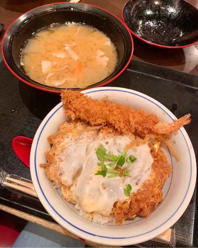 滑蛋吉列豬扒飯(梅)套餐