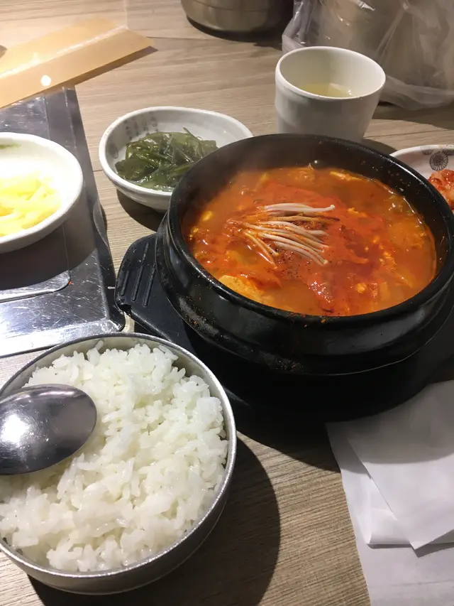 海鮮豆腐湯