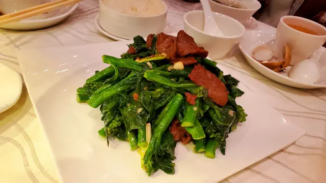 菜心炒牛肉