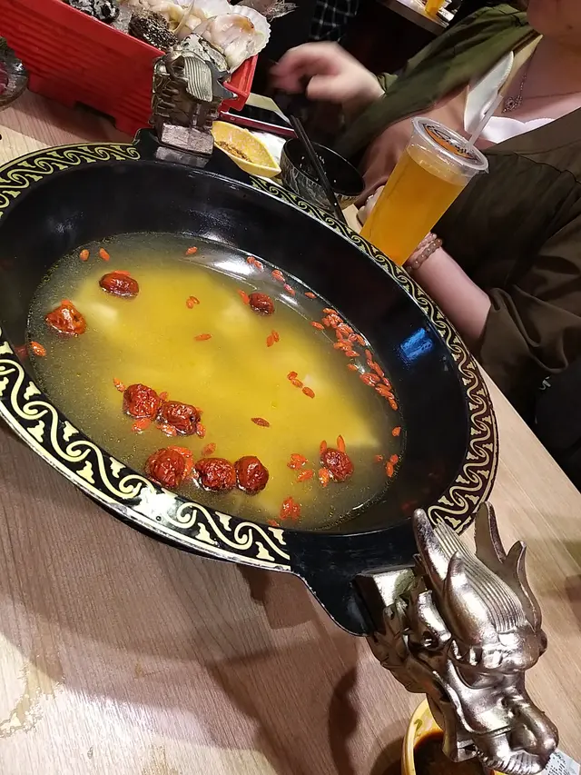 花膠美人鍋