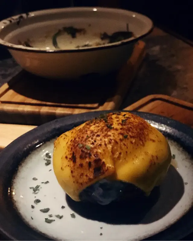 芝士溫泉蛋大啡菇