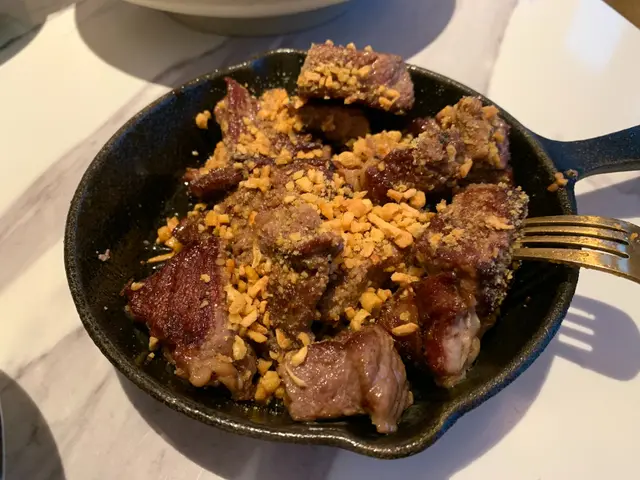 照燒汁煎乾蒜牛柳粒