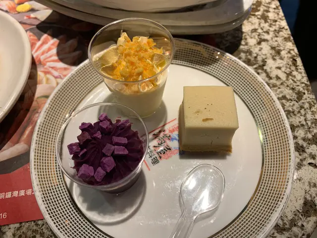 Desserts cup & cheese cake
