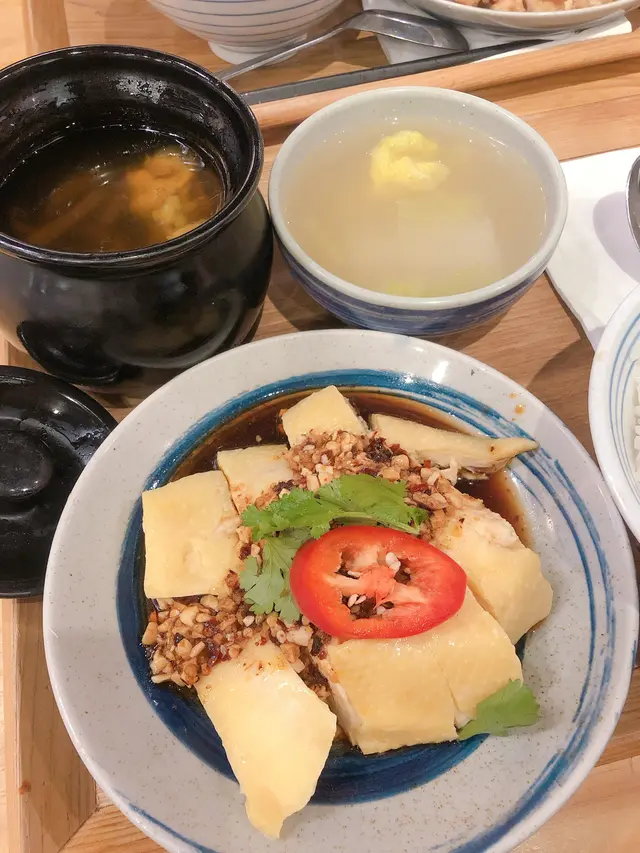 麻辣口水雞定食