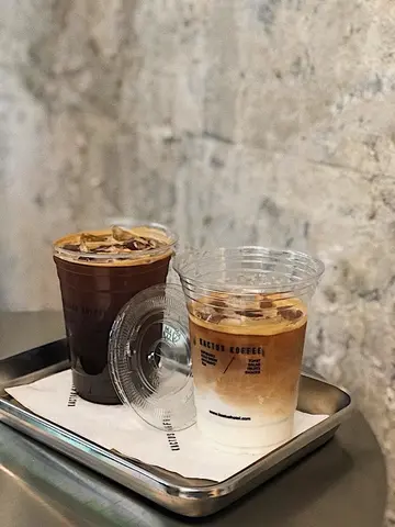 Americano,  Flat  White