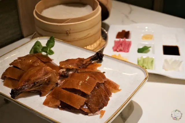 京滬酥香烤鴨 （例）