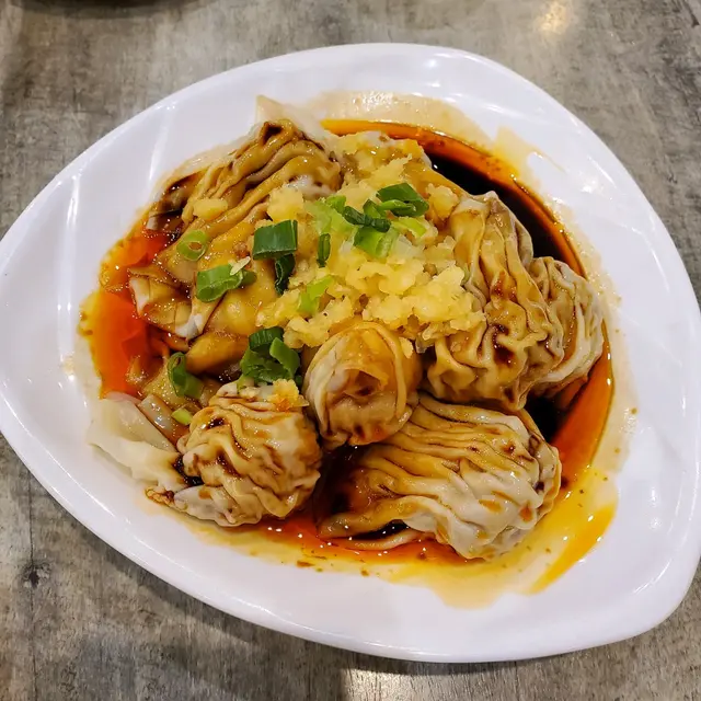 紅油抄手（10隻）