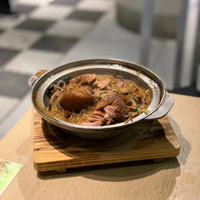 泰式粉絲豬手煲