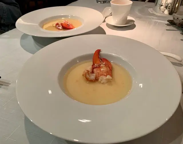 花雕蛋白蒸龍蝦鉗