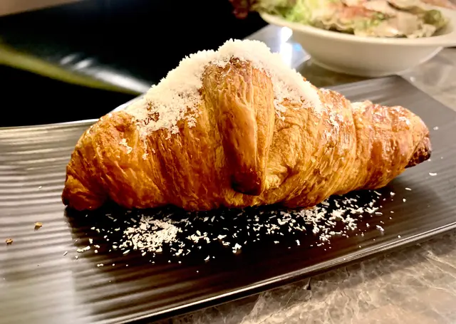 法式龍蝦湯流心牛角包