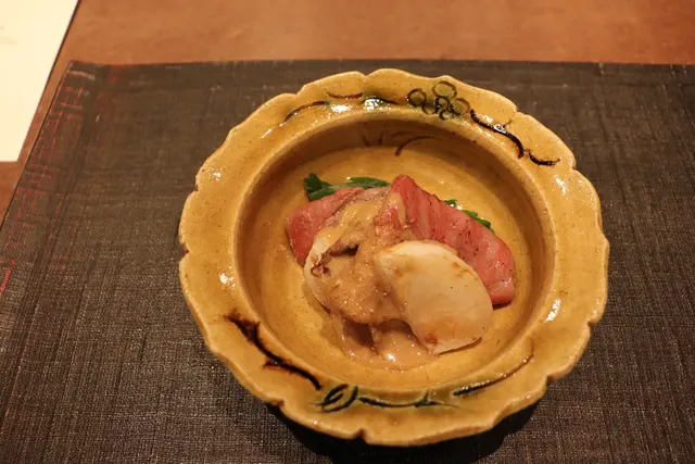 焼物：和牛、焼蕪、九条蔥、胡麻酢、すり胡麻